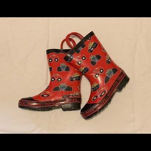 Boys rain boots size 1